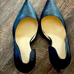 Nine West Textured Black Pointed Flats